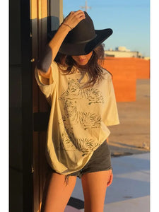 Tiger Trio Oversized Vintage-Wash Graphic Tee