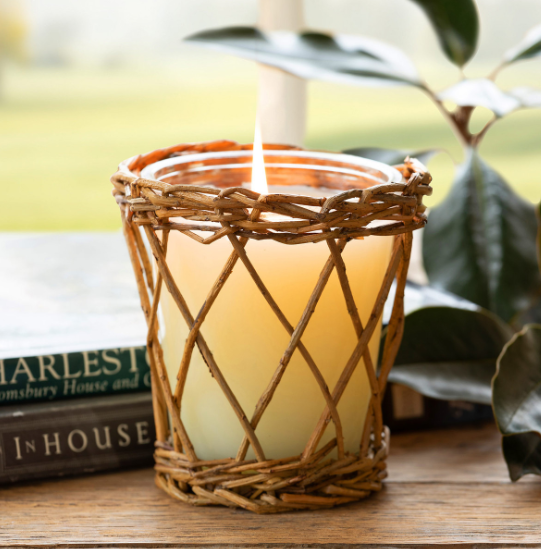 Willow Candle-Old Estate Magnolia